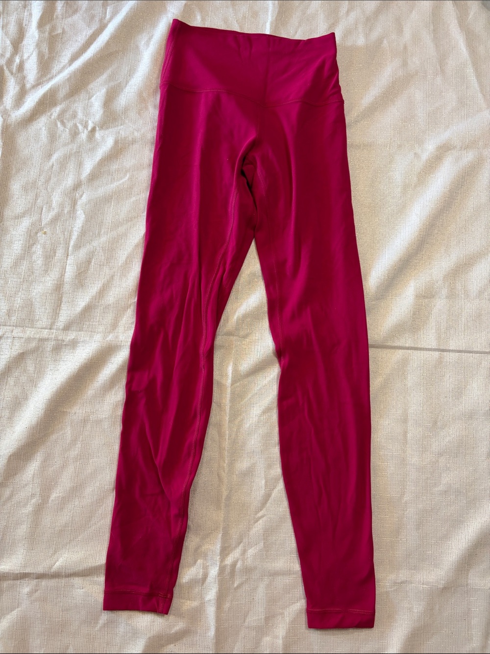 Lululemon Align HR 25”- Wild Berry